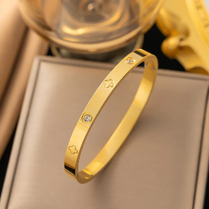 Luxury Stainless Steel Diamond Embedded Bracelet Ring Set for Women 4 Pieces High-End Feelings Jewelry Vintage Style