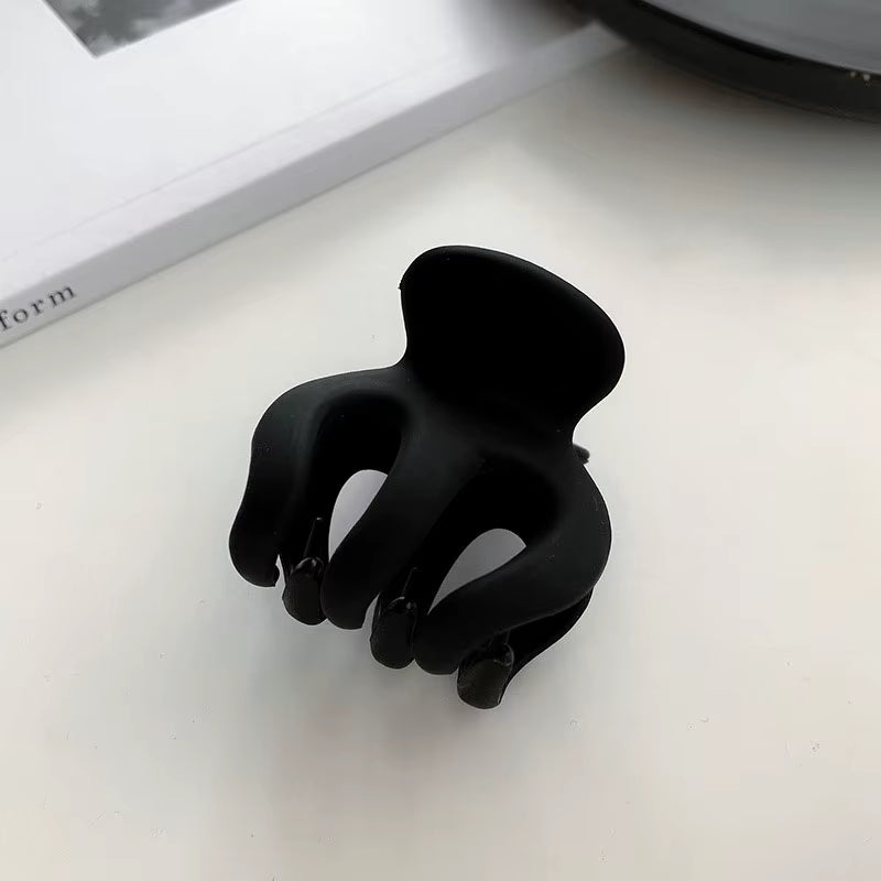 Women Elegant Black Geometric Plastic Hair Claw Lady Sweet Long Hair Holder Toothed Hair Clips Hairpins Fashion Hair Accessories