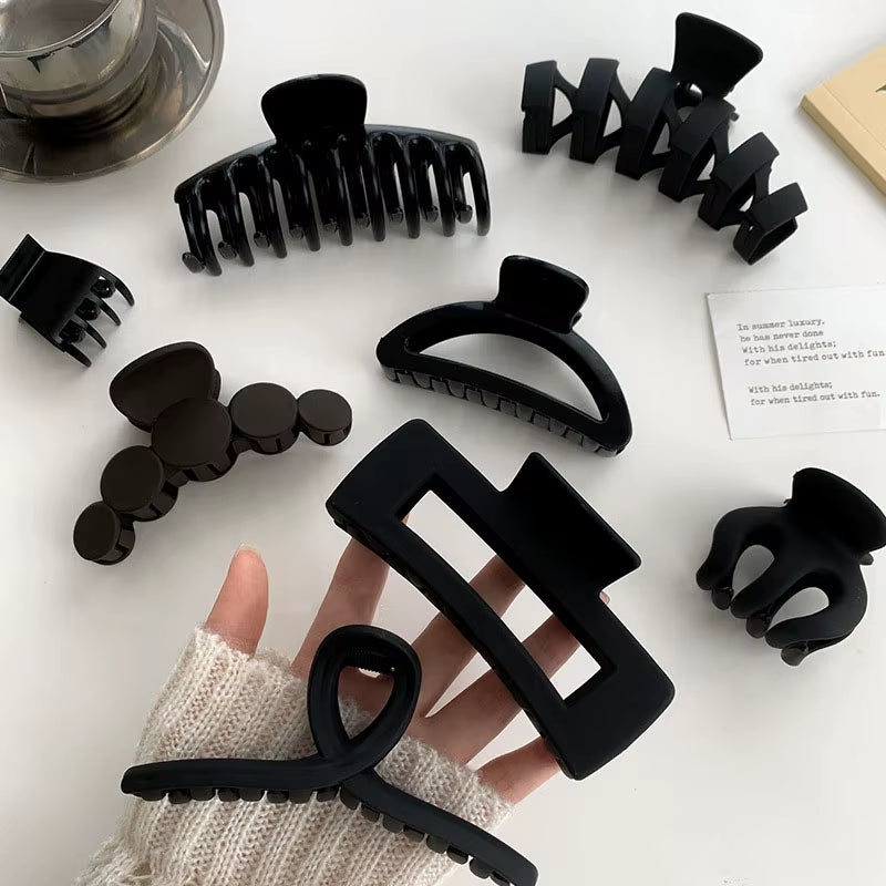 Women Elegant Black Geometric Plastic Hair Claw Lady Sweet Long Hair Holder Toothed Hair Clips Hairpins Fashion Hair Accessories